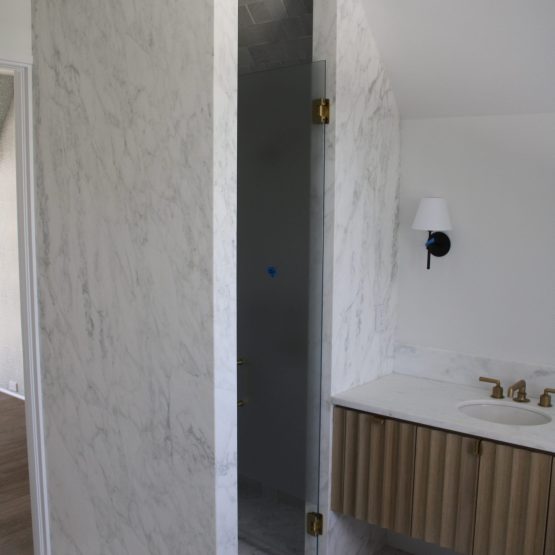 Calacatta Caldia Extra Honed Slab Marble Shower